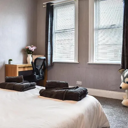 Deer's Den * Scarborough